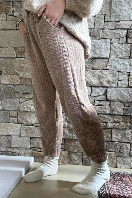 Nuk Stretch Velour Tapered Pant Camel